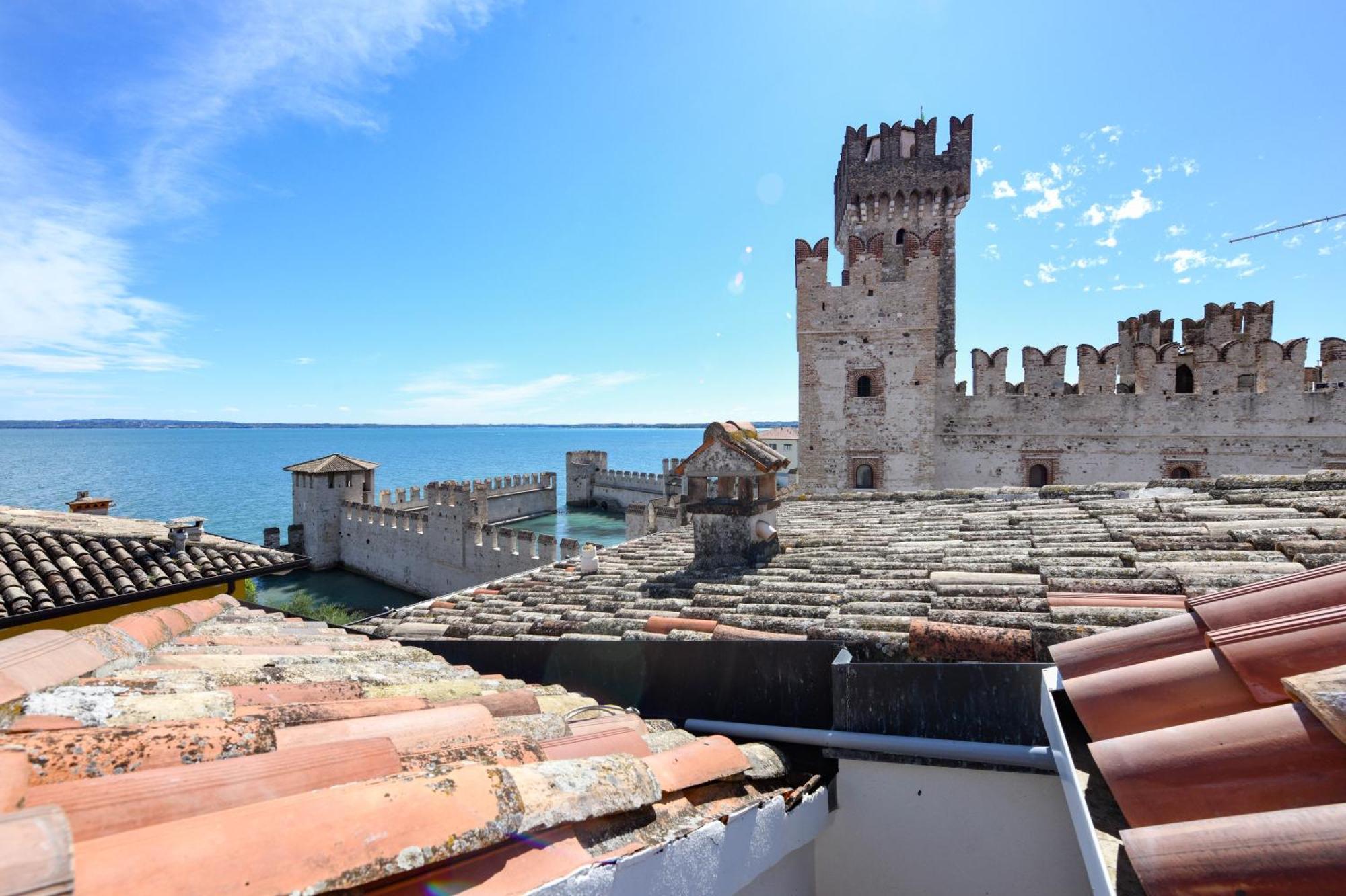 Locanda Carolina Callas Sirmione Eksteriør billede