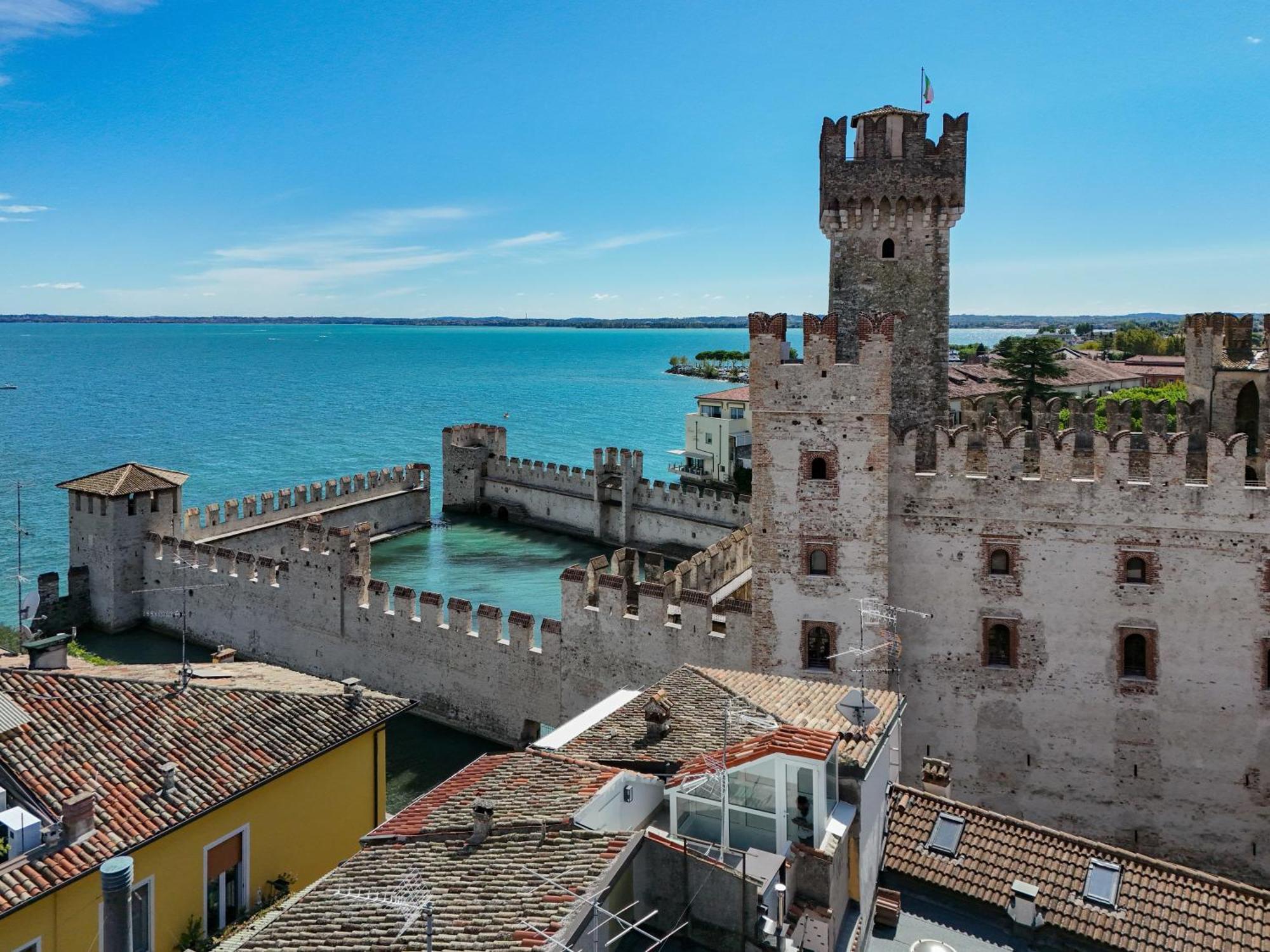 Locanda Carolina Callas Sirmione Eksteriør billede