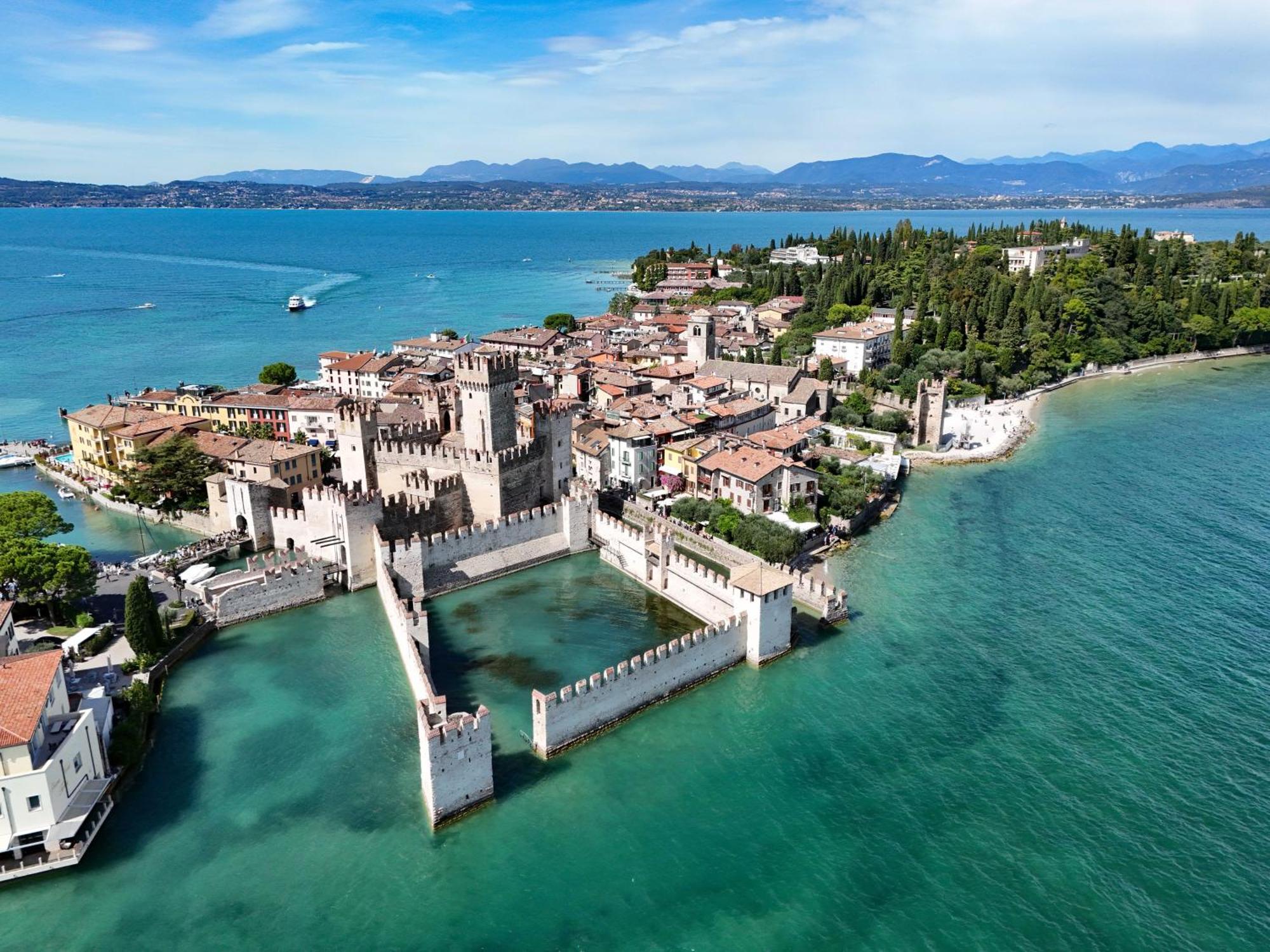 Locanda Carolina Callas Sirmione Eksteriør billede